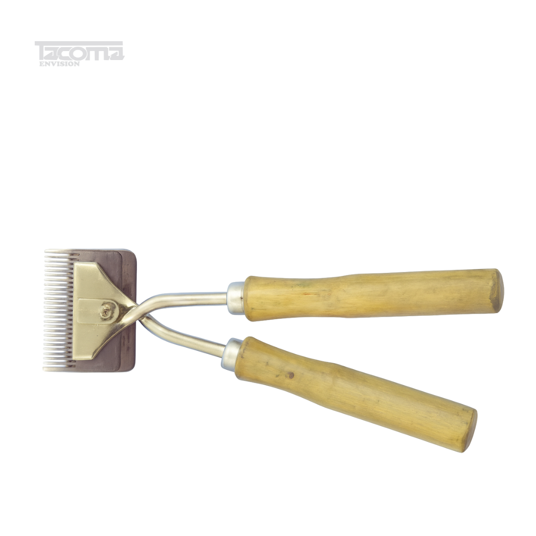 1 Hand Sheep Clipper with Wooden Handle – Heavy Duty Manual Shearing Tool - Image 1